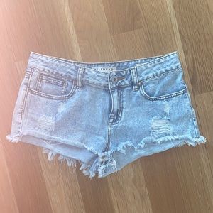 Low rise light wash Jean cutoffs WORN ONCE